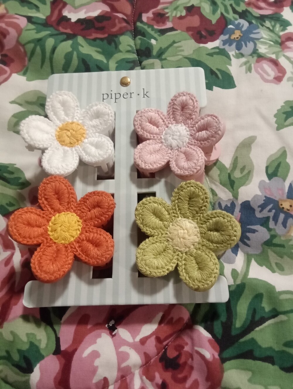 Piper Floral Crochet Daisy Hair Clip Set - White, Pink, Orange, Green